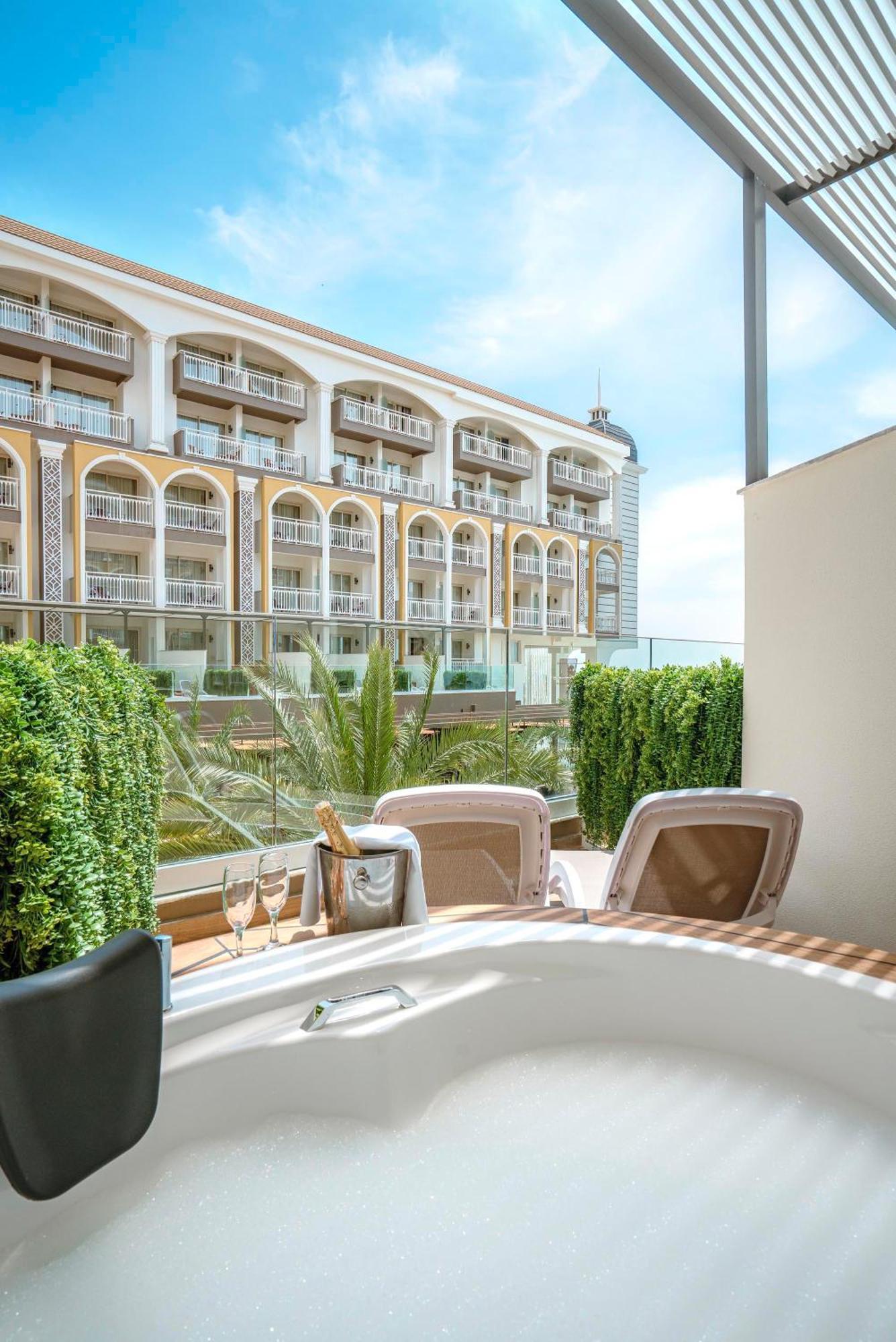 Sidera Kirman Premium 5* Okurcalar