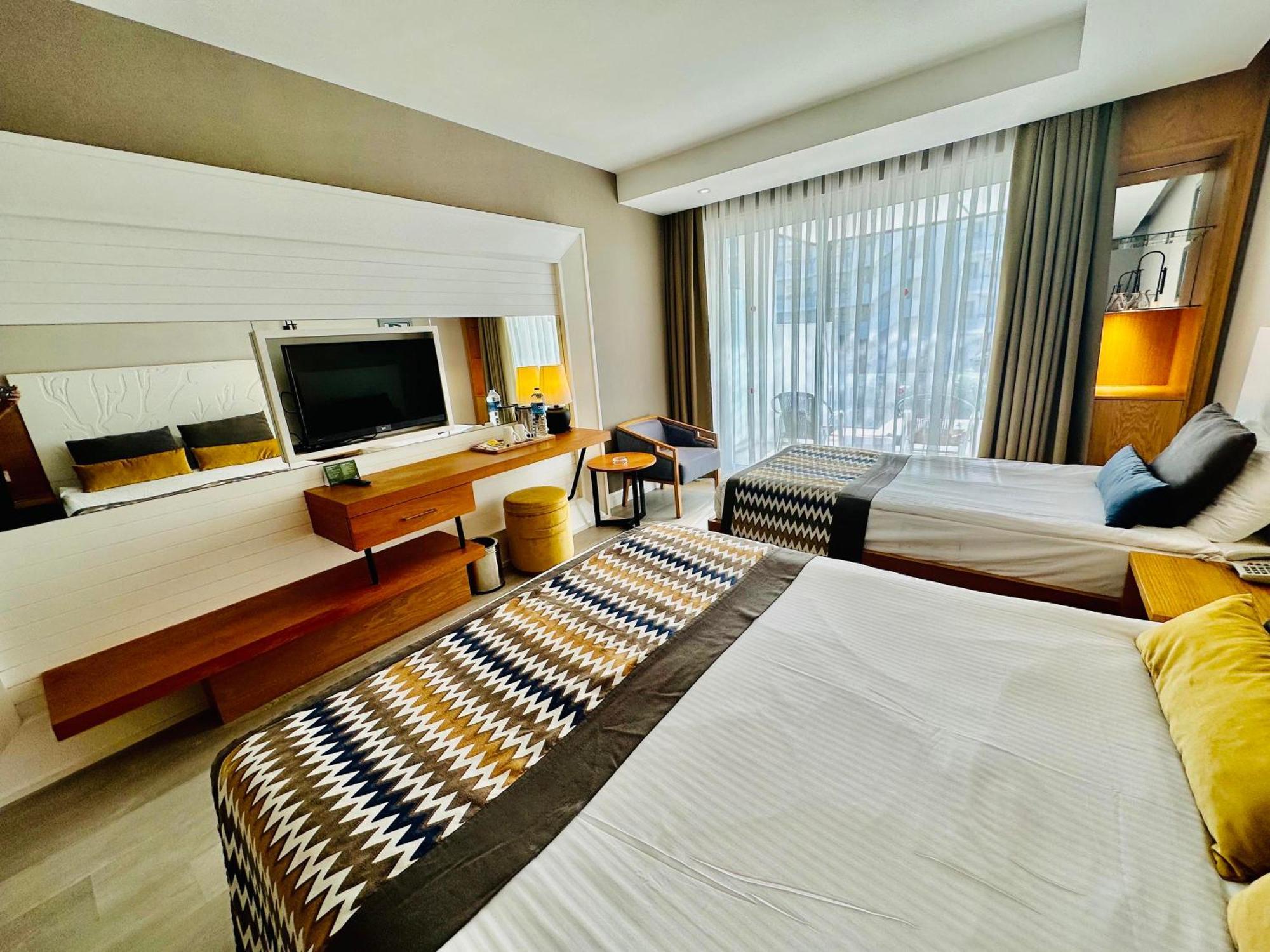 Resort Sidera Kirman Premium Okurcalar